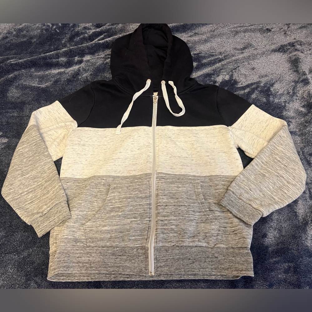 Doublju Black and Gray Zip Up Sweater